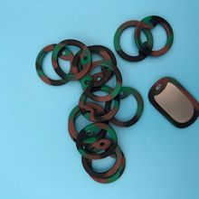 硅橡胶制品 迷彩狗牌套 消音圈硅胶套 军牌套 五金铭牌卡套