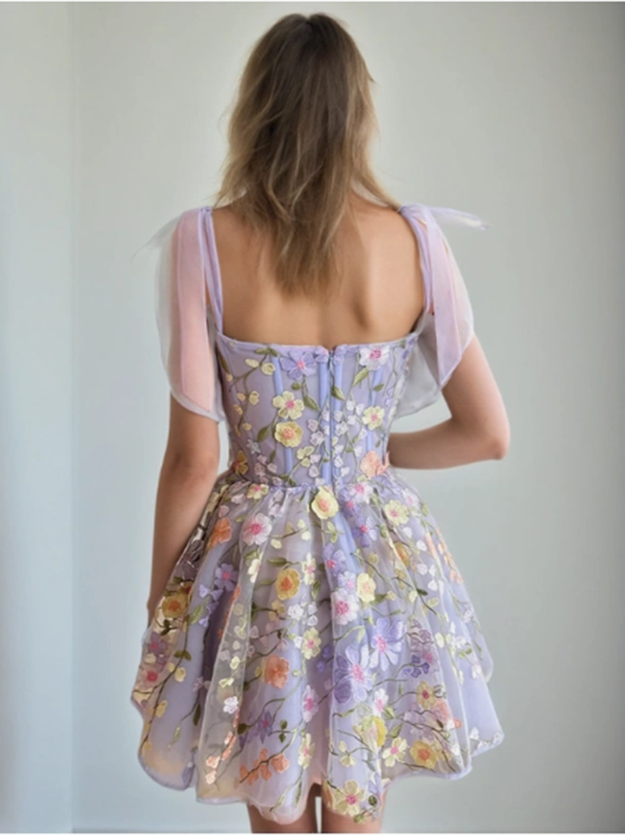 2つの新しいヨーロッパとアメリカの国境を越えたアマゾンの女性のファッション立体花刺繍ヒップハグセクシーなサスペンダードレス