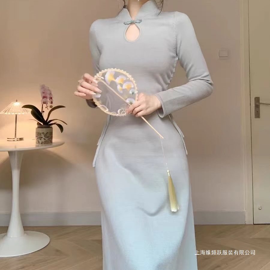 新中式国风盘扣改良旗袍针织裙2024秋冬女感显瘦抽绳毛衣裙子