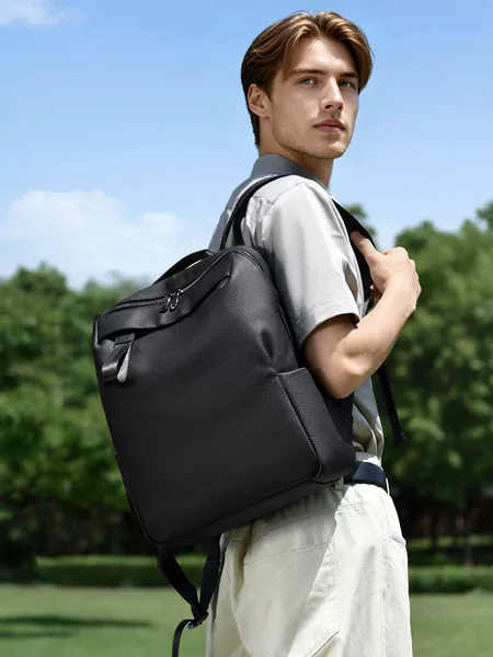 2026 New Model Top Layer Cowhide Backpack for Men, Genuine Leather Travel Bag, Commuting Backpack for Women, Dual-use Backpack