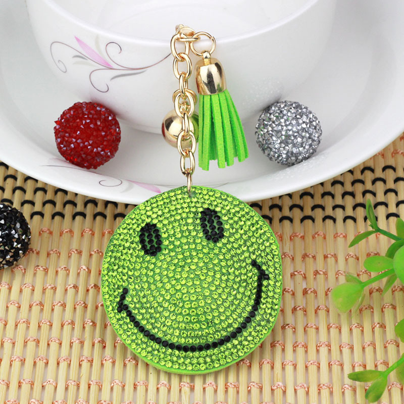 Nuevo creativo cara sonriente coreana llavero de diamante de moda borda de dama bolsos colgantes joyerías de comercio exterior al por mayor