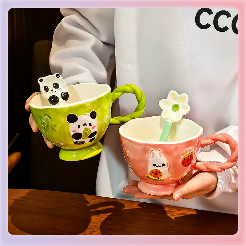 Hand-drawn relief ceramic cup, 400 ml, cute breakfast mug with spoon option