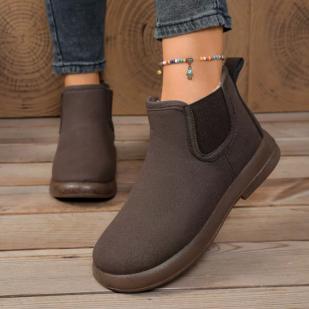 跨境外贸款冬季加绒女棉鞋保暖妈妈鞋平底舒适百搭短靴防滑雪地靴