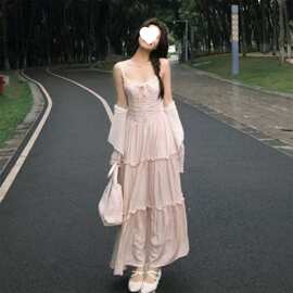 大码胖法式甜美粉色吊带连衣裙夏度假风收腰显瘦仙女裙图片色薄纱