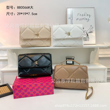 �羳Ů��ԭ��kira�μ�����б�����朗l���w녶��С���L2026�¿�