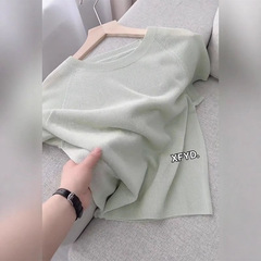ラウンドネック痩身ソリッドカラーアイスシルクファッションセーター新しい半袖夏の日以内に発送薄いトップ多用途