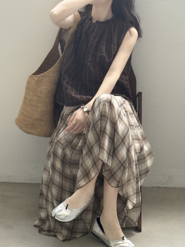 Yanshuang 日本の原宿スタイルストライプベストスーツ女性の夏のチェック柄不規則なスカート 2 点セット 82538|undefined