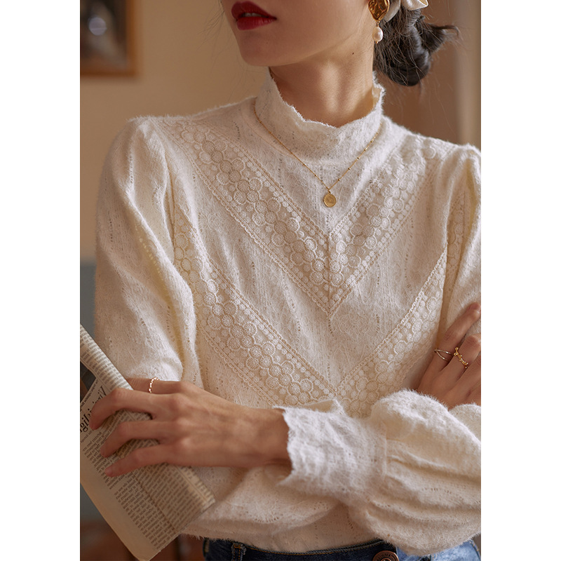 Palace Style Half High Collar Scrusted Lace Shirt Women's Early Spring New French Style Small Shirt with Stacked Base Shirt Top