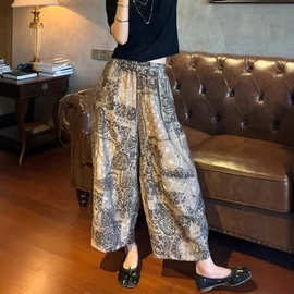 2026年秋季新款阔腿弯刀裤女复古印花宽松高腰休闲气质百搭九分裤