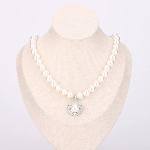 White silver necklace from pearl, 10mm