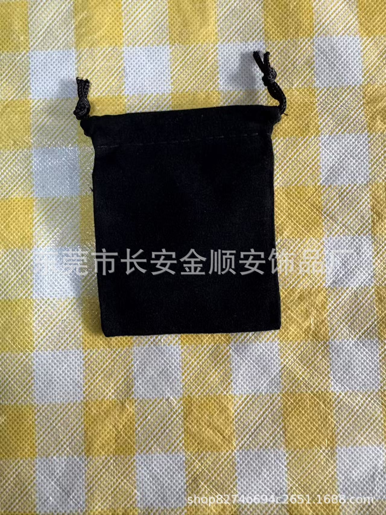 73b8a2fd54df21cf95bf2a93d8b289