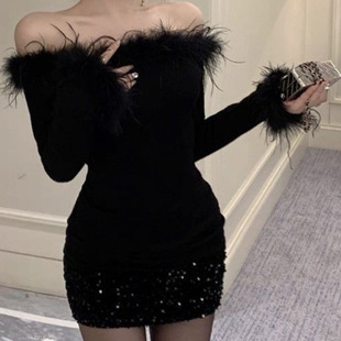 ���������ۼtɫ�B��ȹŮ�ﶬһ�ּ�ëë����С��ȹ��Ƭ�Y��ȹ��