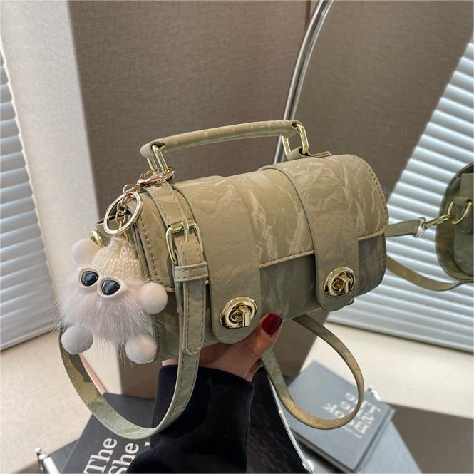 Bolso popular de este año para mujeres 2024 primavera y verano nuevo estilo de alta sensación bolso portátil cuadrado de moda universal bolso de hombro coreano