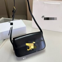 ����Ů2025�ļ��¿�С���|��Ҹ�°��W�t�μ�����ٴ�Ů��