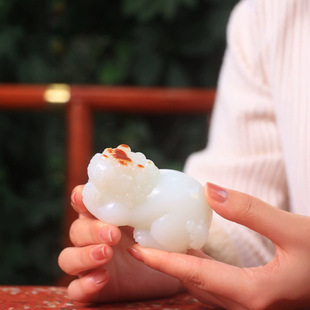 Jin Yu Tang Xinjiang Hetian Jade "Seed Material, Everything goes well" Collection of Seed Material suet white jade