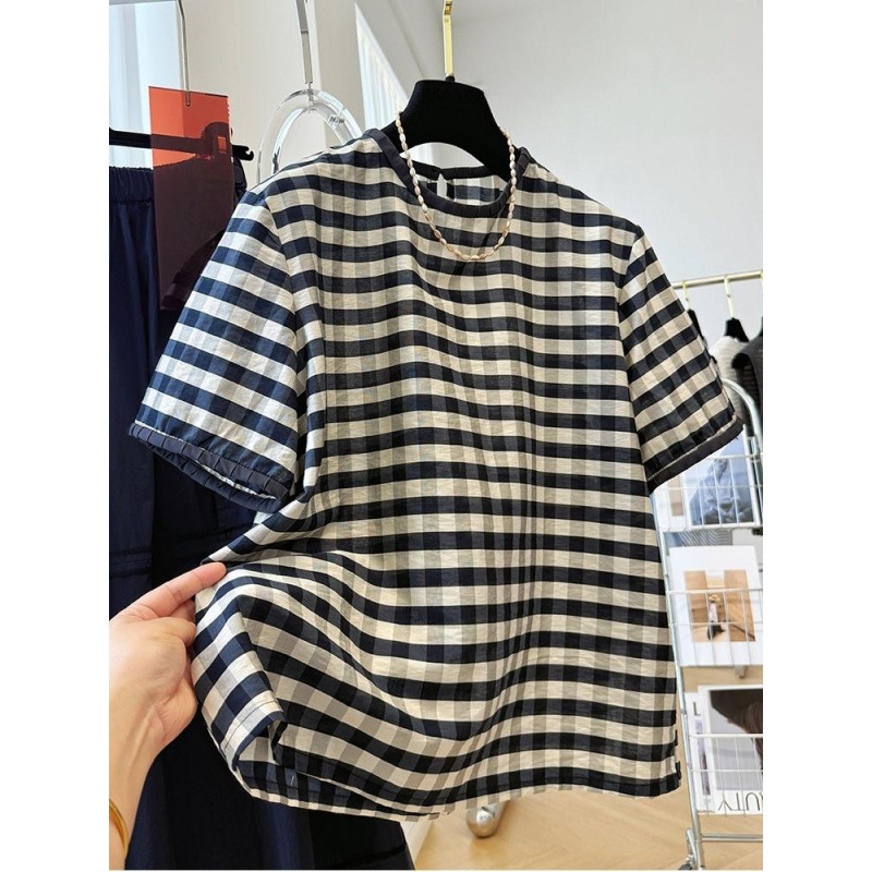 韓国のレトロなコントラストカラーチェック柄のユニークで美しい気質の女性用シャツ、夏の薄いラウンドネックシャツ、見栄えの良いトップス|undefined
