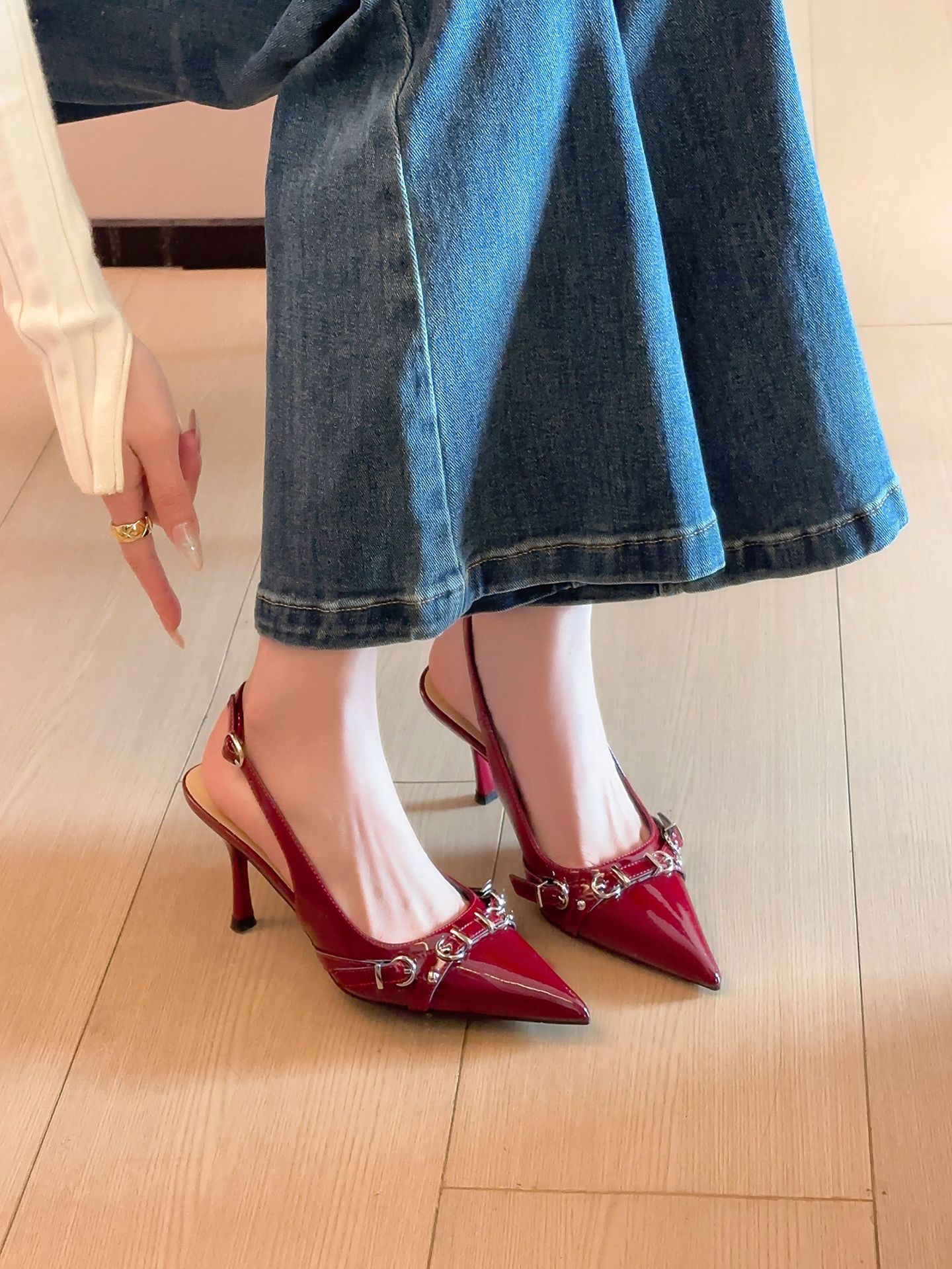 2026 Belt Buckle Patent Leather High Heels Widened Fat Feet Word Bag Head Sandals Punk Style Single Shoes Women_vogvips.com