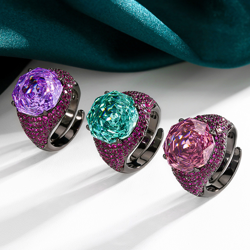 2025 nuevo estilo Zhuang Shengsheng joyería fondo de cobre chapado en oro simulación rosa corte oro negro anillo de personalidad piedra principal 14mm al por mayor