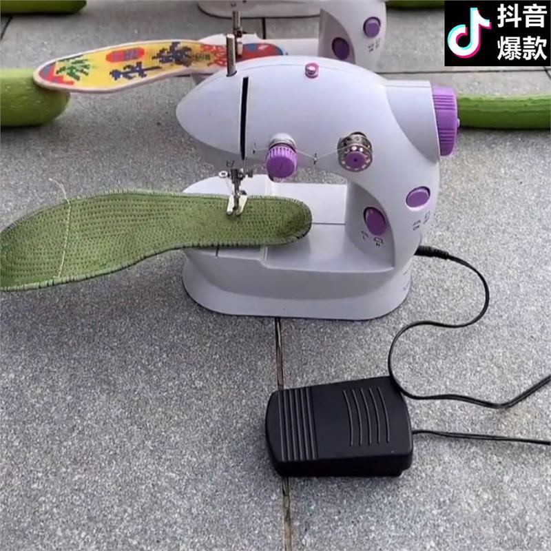 缝纫机小型家用电动迷你手动手持便携式吃厚衣车家庭多功能