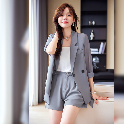 Gray casual small suit jacket for women 2024 summer thin sun protection small high-end shorts suit suit