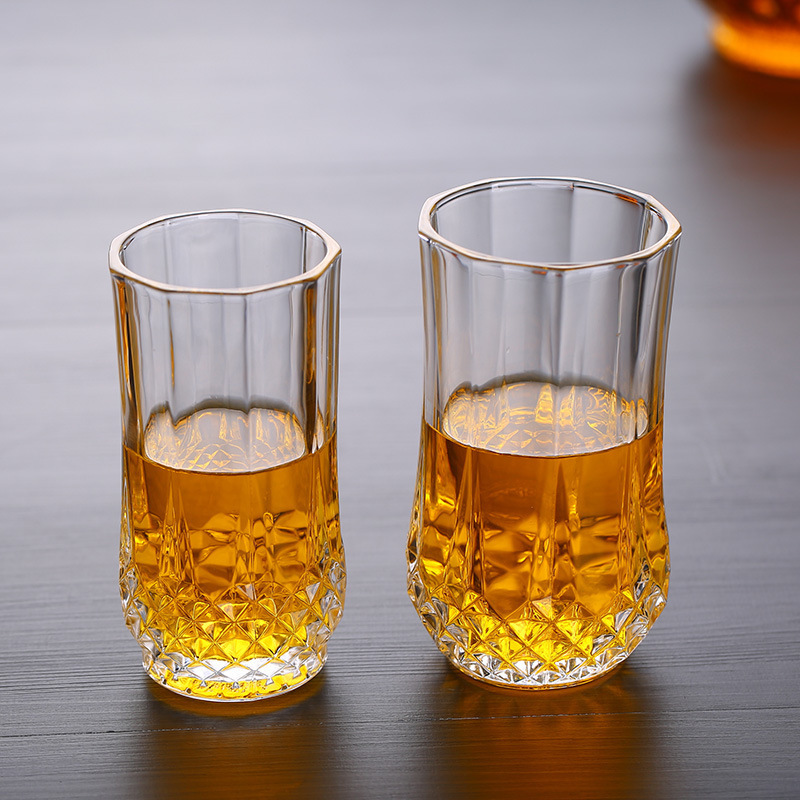 Modern transparent glass wineglass for home use for whiskey
