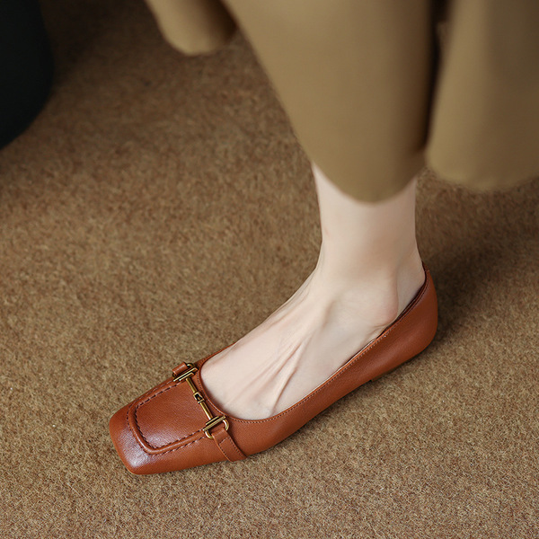 Retro fashionable low shoes flat square toe low-cut