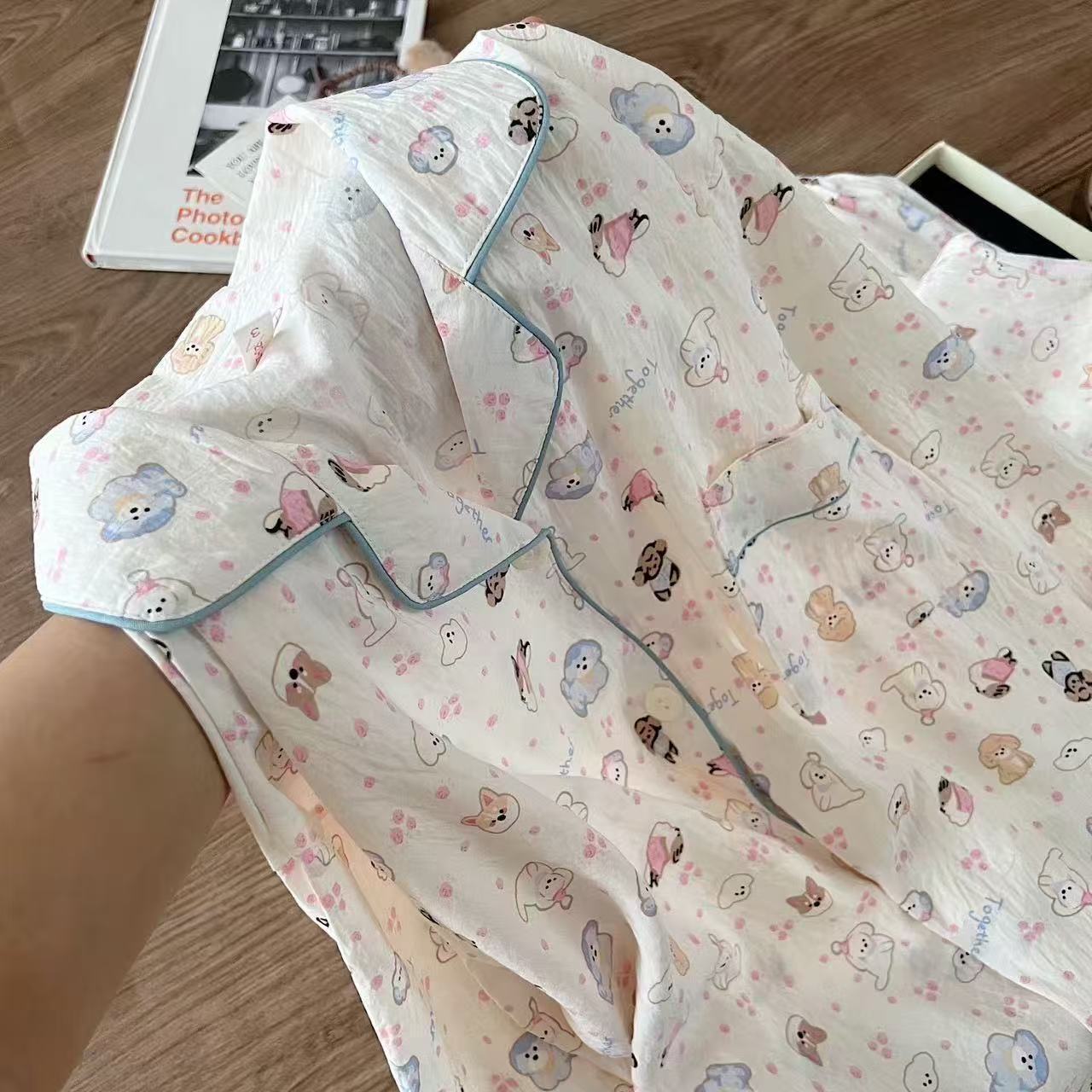 Transfronterizo al por mayor lindos rayas amarillas osos impresión pijamas de primavera y otoño nuevos pantalones de mangas largas set de ropa para el hogar