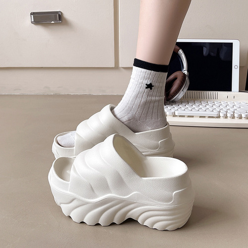 Stiletto Slippers 2024 New Fashion Thick Sole Internet Popularity Slippers 10cm Women's Height Increasing Slippers Outdoor Wear Available INSR