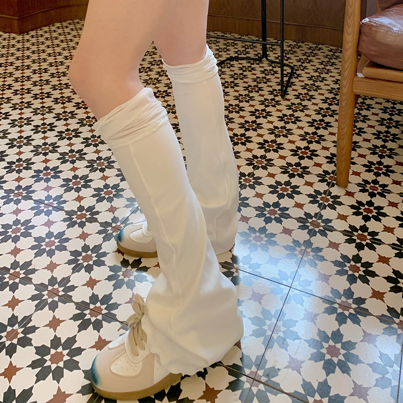 Dünne, farblich passende, elastische Beinstulpen aus gerippter Baumwolle in Schwarz, Weiß und Grau, schlichte, dünne Mittelrohrsocken, breite Beinsocken für Damen_voghion.com