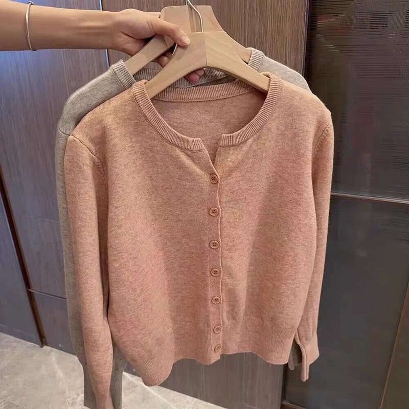 Spring and Autumn Thin Wool Knitted Cardigan Women's Korean Style Round Neck Loose Short Cashmere Sweater Outer Sweater Tops