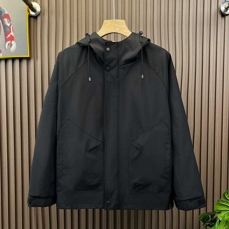Chaqueta de primavera suelta casual de nuevo estilo Chaqueta de hombre Chaqueta a prueba de viento Top de moda con capucha de color sólido