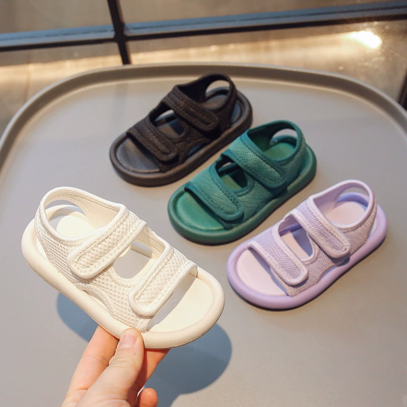 Детские сандалии конфетных цветов с дышащей сеткой, новинка лета 2024, легкие пляжные туфли на мягкой подошве для девочек, обувь для мальчиков