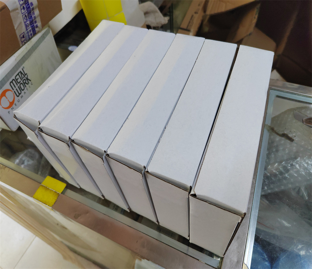 CD  RS1040-4420x0021  =RS1040-44SZ0X0021   RS1030-44SZ0H0021