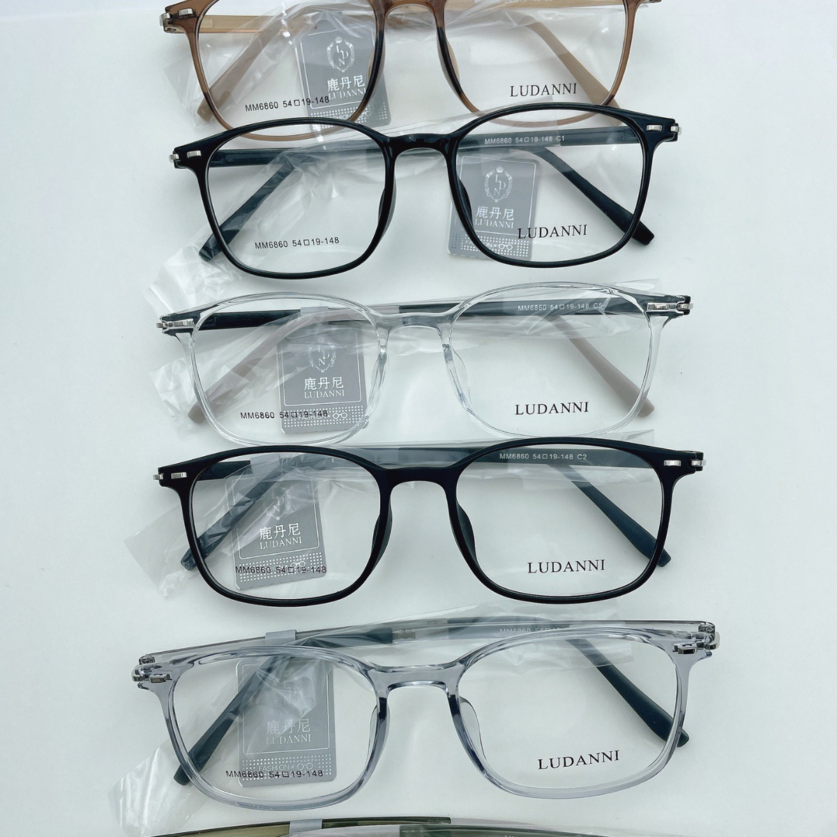 複数の超軽量TR90フレーム金属大学入試メガネフレームの黒い男性モデルは近視に合うことができます。