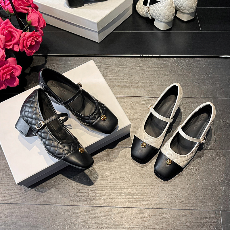 3cm Height-Increasing Diamond-Patterned Square-Toe Mary Jane Shoes for Women, Color-Blocked Chanel-Style Single Shoes, Chunky High Heels, Large Size Women's Shoes 3cm Height-Increasing Diamond-Patterned Square-Toe Mary Jane Shoes for Women, Color-Blocked Chanel-Style Single Shoes, Chunky High Heels, Large Size Women's Shoes