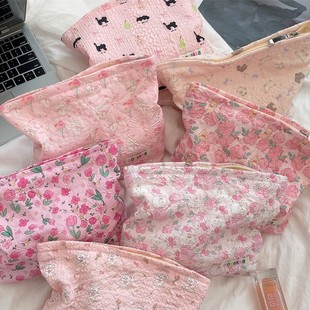 4862 Embossed Cartoon Cosmetic Bag Gentle Style Storage Bag Large Capacity Portable Travel Skin Care Toiletry Bag