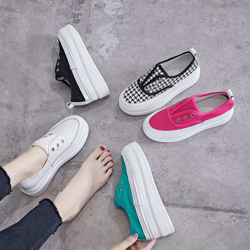 Canvas Shoes Women's 2022 New All-match Multi-color Thin Slip-on Lazy Single-layer Shoes Thick-soled Casual Women's White Shoes