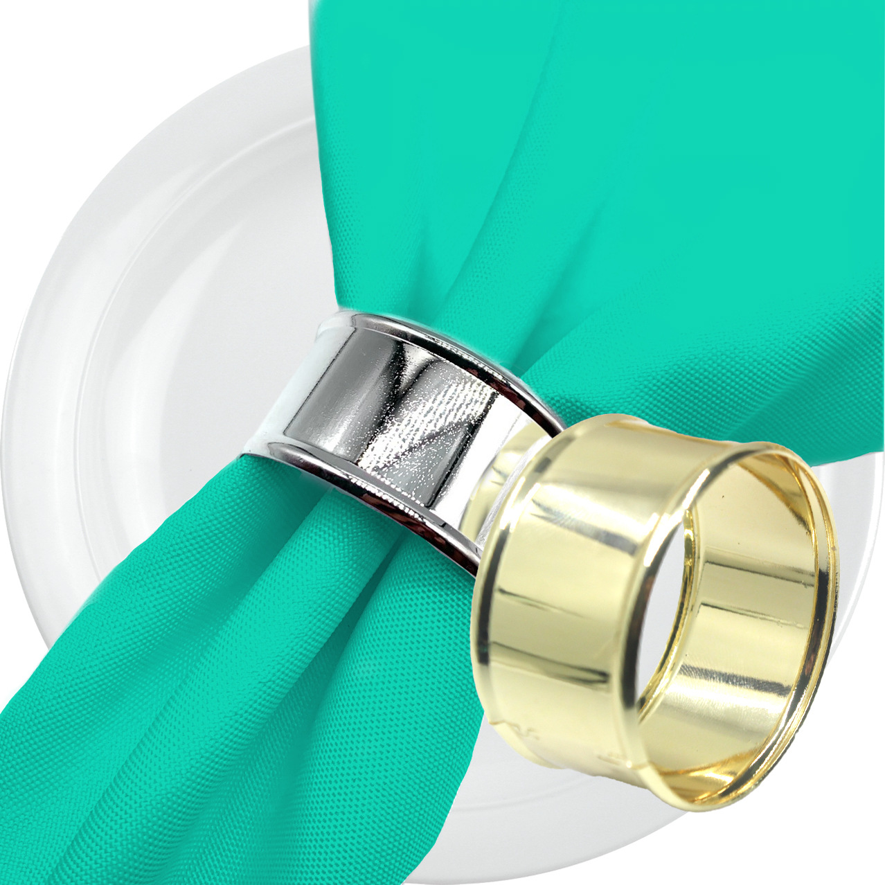 Los fabricantes venden exquisitas servilletas de metal, botones, mesas de comedor, platos, adornos, vajillas, reuniones de hotel en casa, imprescindibles