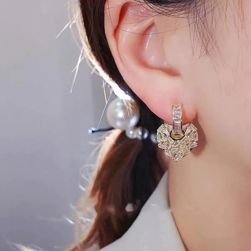 8g Weight Copper Ear Needle Material Zircon Inlay Material Earrings Classification Holiday, Daily Occasion Copper Material Heart Shape Pattern All Seasons Season Women's Gender Casual, Elegant Style Heart Shape Copper Casual Elegant Earrings 10