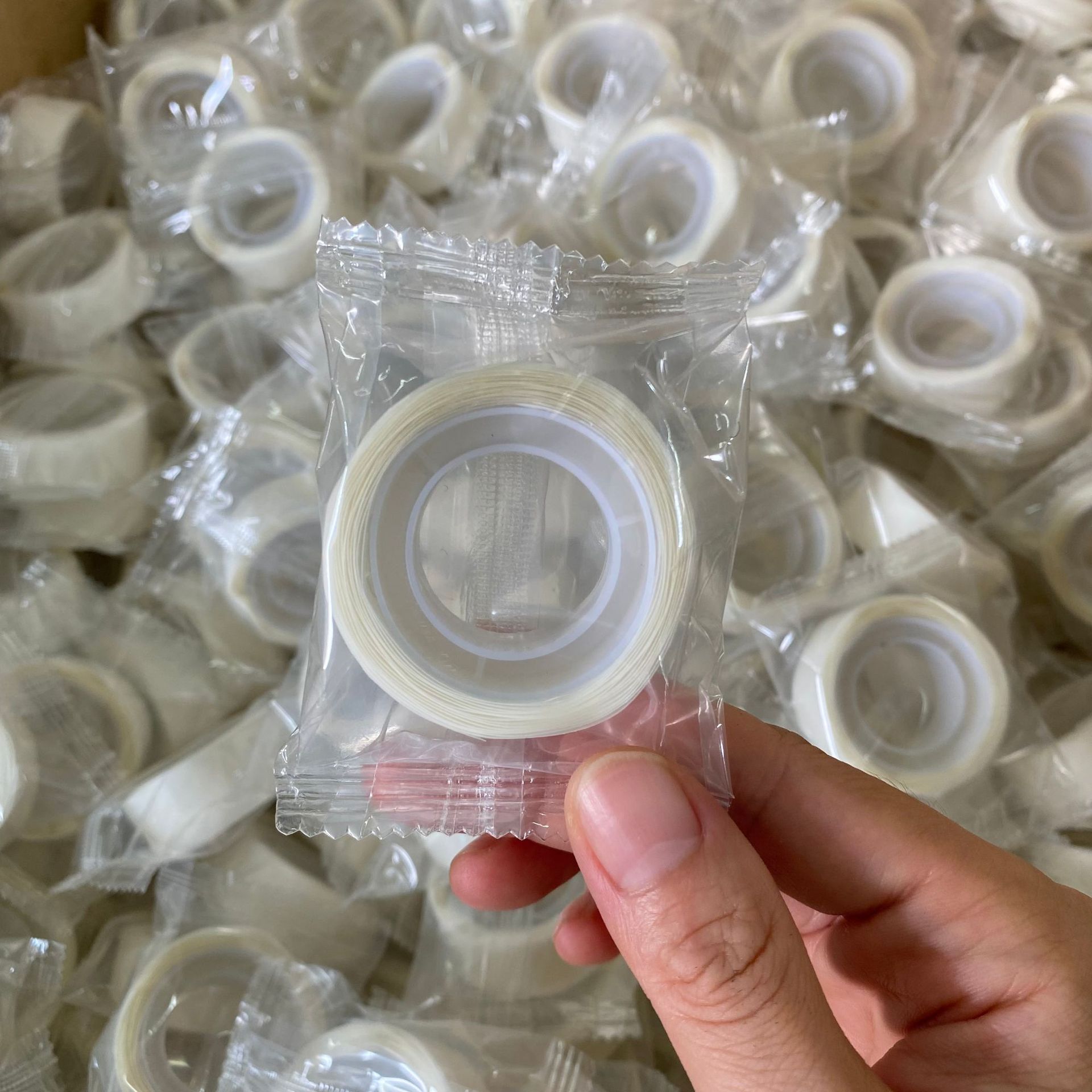 100粒气球胶点无痕婚庆布置装饰 生日布置场景双面胶超粘透明点胶