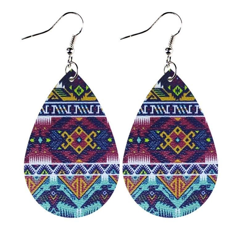 Серьги из кожи в форме слезы, западный племенной тату-близ patterns, лёгкие 6.8×3×0.5 см
