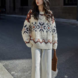 新款复古 秋冬季新品白色软糯温柔风加厚小众日系宽松针织毛衣女