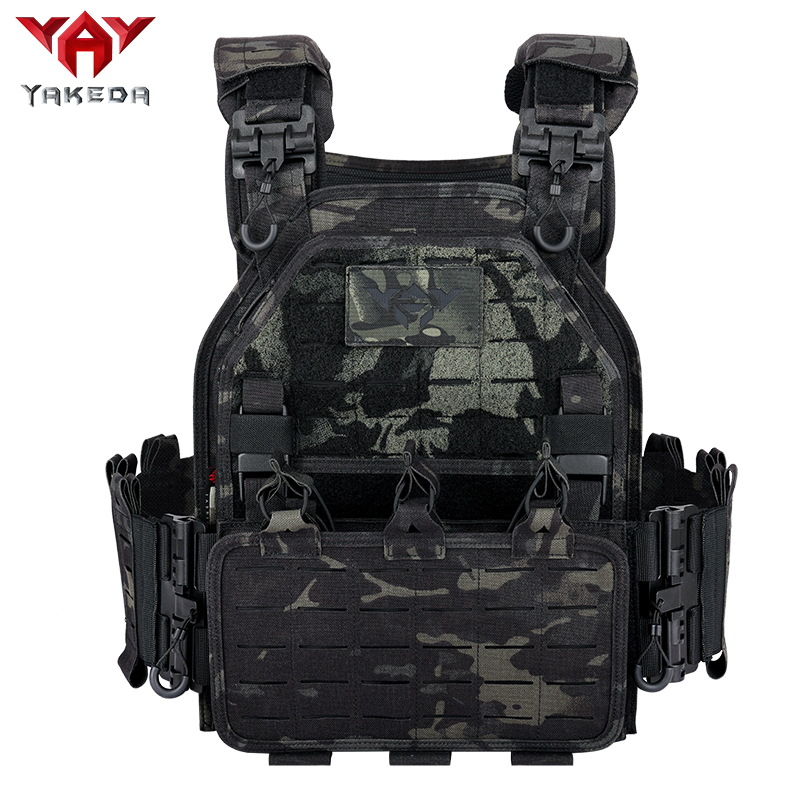 Camuflaje negro multicam