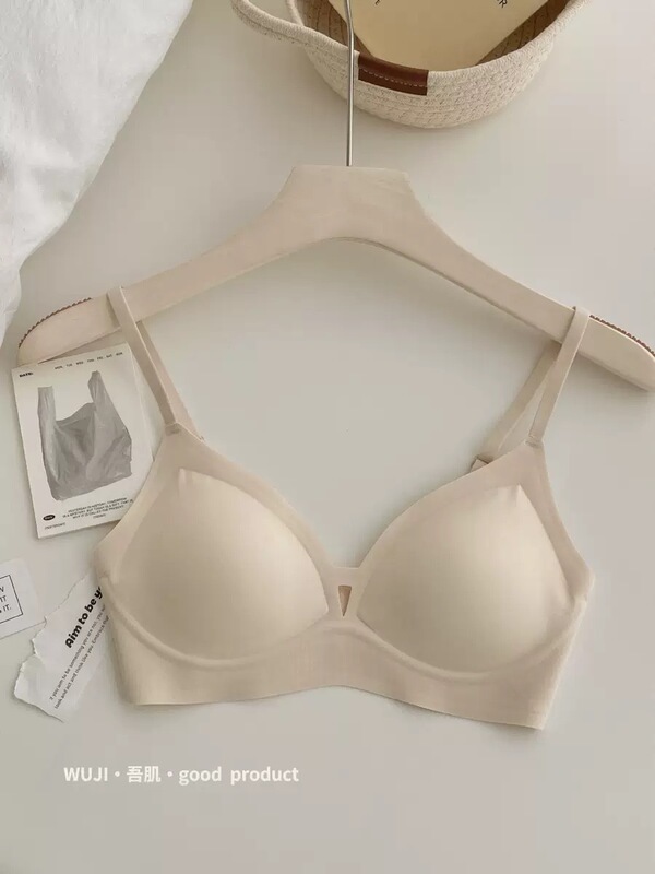 胸が小さい女性向けのシームレスな三角カップ下着、空カップのないプッシュアップ、夏用の薄いスチールフリーブラジャー、副乳を引き締め、たるみ防止ブラジャー|undefined