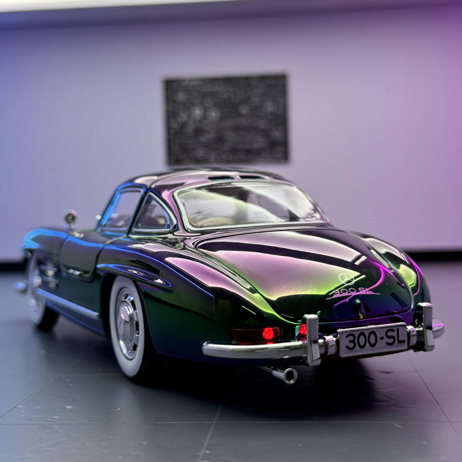 Modelo de coche Weili 1 a 24 Daben 300SL versión de galvanoplastia de luz y sonido, juguete, modelo de sonido de coche, decoración