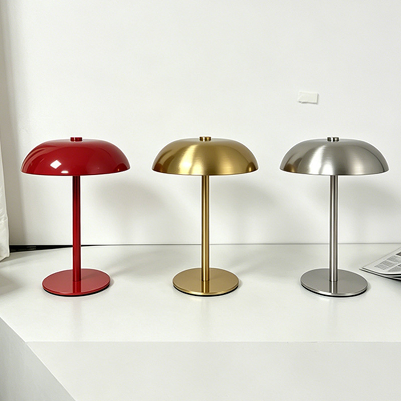 Hongo de metal lámpara de escritorio creativa atmósfera de escritorio lámpara de noche sala de estar escritorio atmósfera de dormitorio decoración de cabecera pequeña lámpara de escritorio