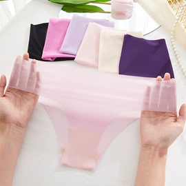 女士三角裤;女士丁字裤;文胸套装
