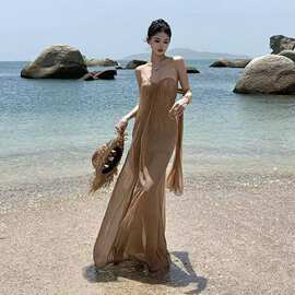 度假风飘带无袖抹胸连衣裙女夏季气质宽松大摆裙子设计感休闲长裙