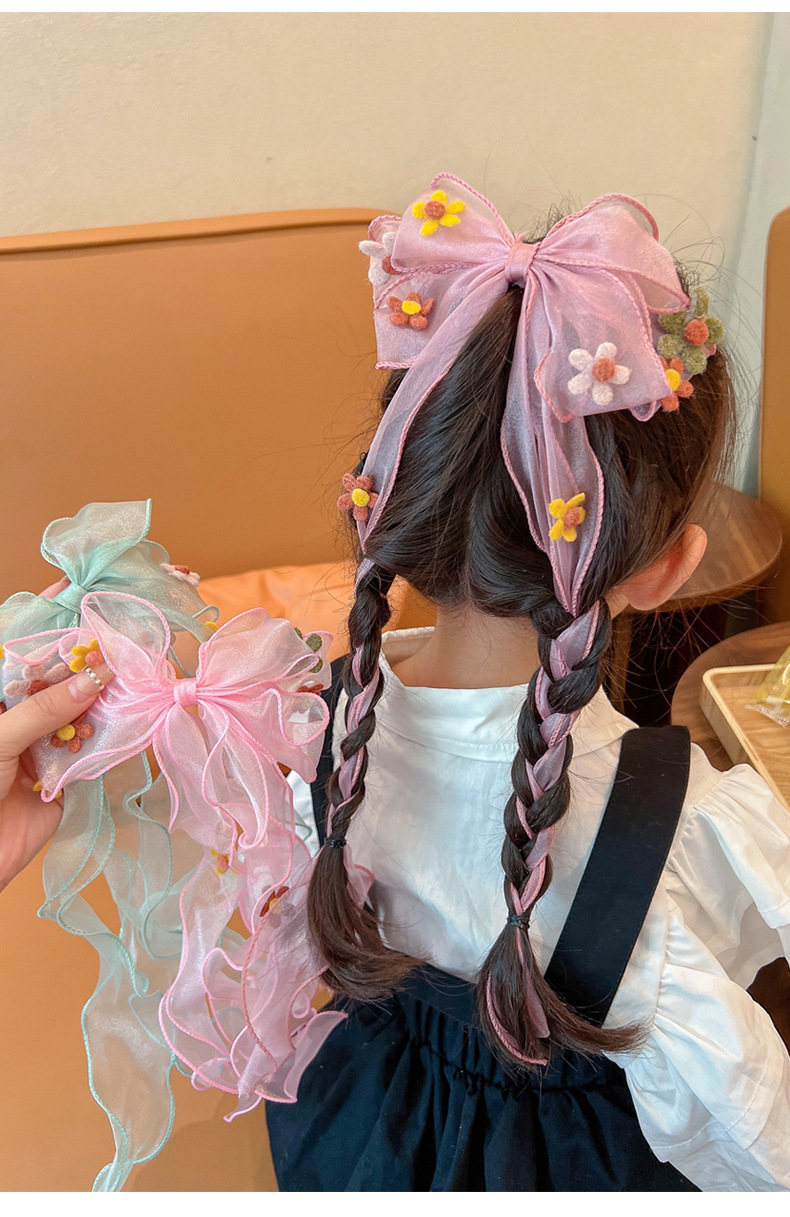 flower streamer