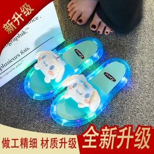 �¿�l����ЬŮ�⴩�ļ�2024����r�пɐۿ�ͨ����һ�֛���ЬŮ��